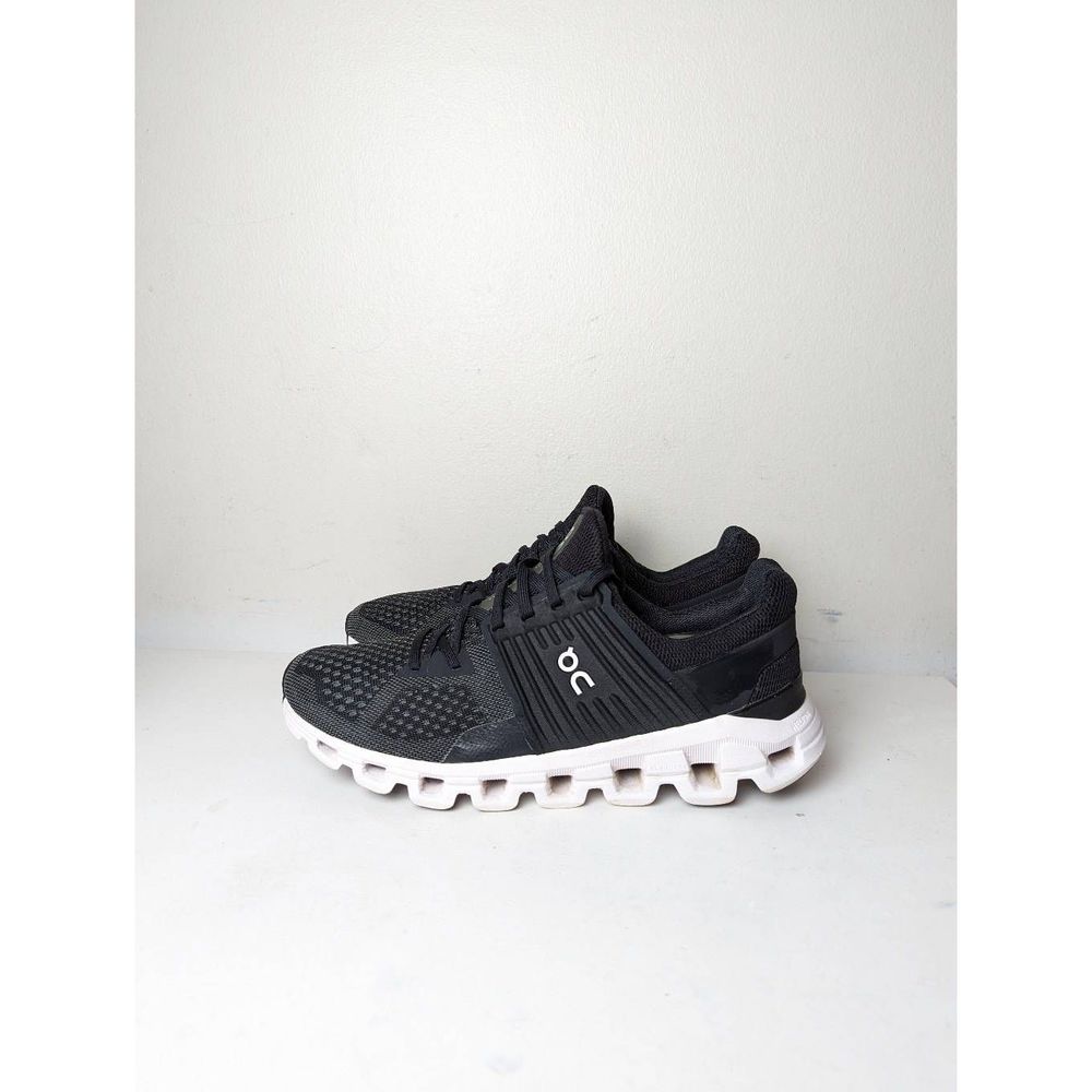 On Running Black and White Athletic Shoes - Picture 2 of 10